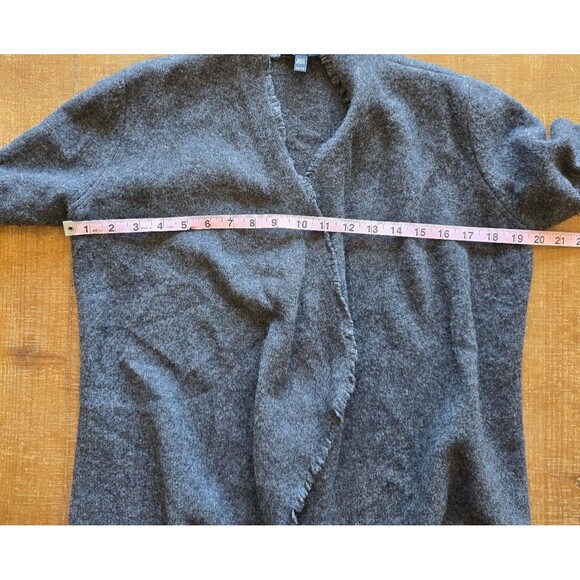 Eileen Fisher gray open front fringed 100% Wool cardigan Women's size extra smal - Picture 8 of 8